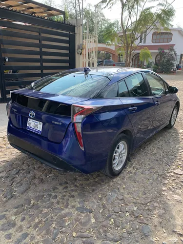 Toyota Prius 1.8 Premium Cvt