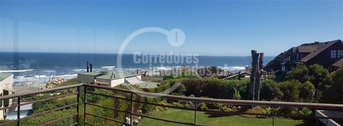 Casa En Venta De 8 Dorm. En Santo Domingo