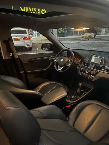 BMW X1 2.0 F48 Sdrive 18d