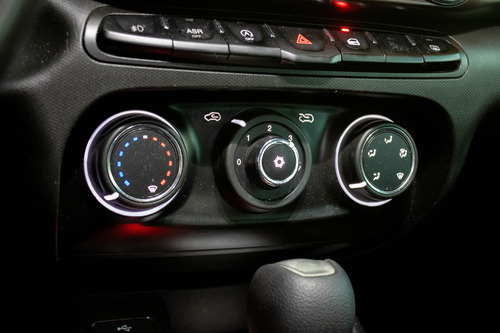 Fiat Cronos 1.8 Precision 16v Flex Aut. 4p