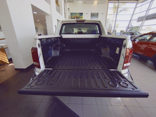 Imagen 10 de 25 de Volkswagen Amarok Extreme 2023-0kmlraiti
