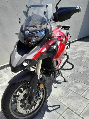 Imagen 2 de 6 de Benelli Trk 502