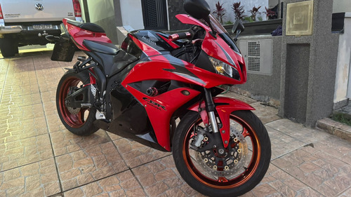 Cbr 600 Rr Muito Nova, Recém Revisada.
