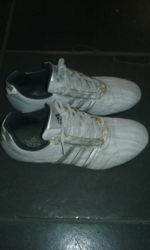 Tênis adidas Kundo