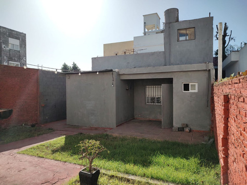 Venta Haedo Ph 2 1/2 Ambientes Fondo Libre Propio