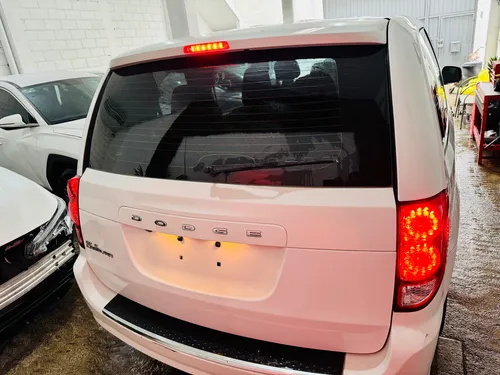 Dodge Grand Caravan 3.7 Se At
