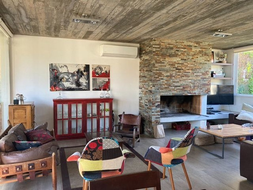 Imagen 5 de 22 de Casa En Venta De 4 Dormitorios En Pinares (ref: Lij-5705)