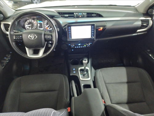 Toyota Hilux 2.7 VVT-I FLEX CD SR 4X2 AUTOMÁTICO