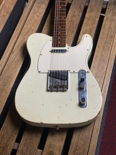 Fender Custom Shop 61 Telecaster Relic 30th Edição Limitada Destro Rosewood (Usado)