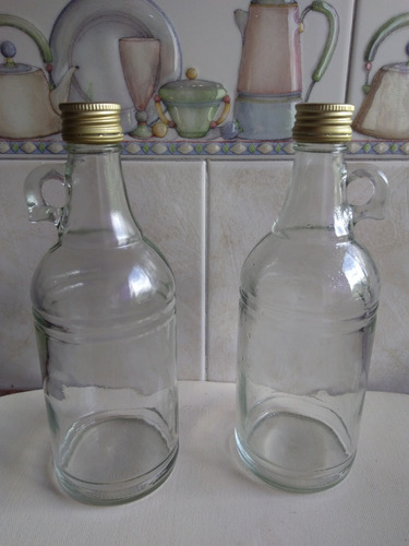 Botellas D Vidrio Vacías Con Asa Y Tapa. Eran D Aceite Oliva
