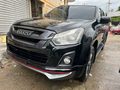 Isuzu Dmax 2019 $40,000 Diesel Automática 4x4