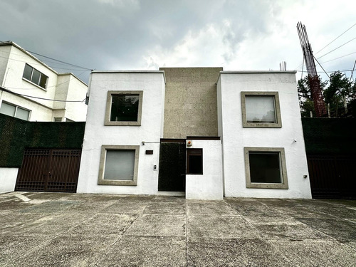 Casa Con Uso De Suelo En Venta Lomas De Chapultepec Cordillera De Los Andes