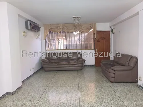 Casa En Venta Montalbán I