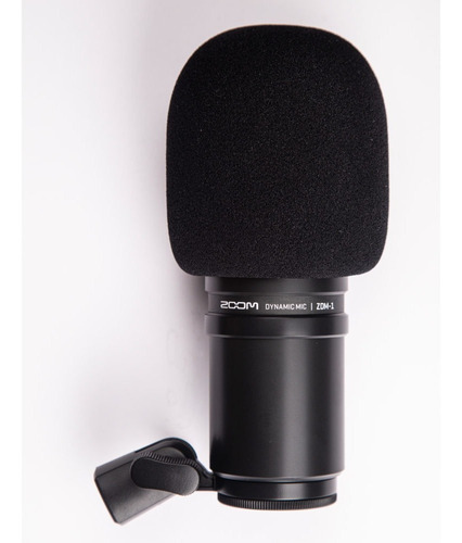 Kit Para Podcast Zoom Zdm-1 Pmp Podcast Mic Pack + Cor Preto