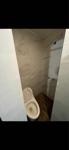 Depa Pequeño 1 Cuarto 1 Baño Completo