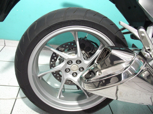 Imagem 7 de 10 de Honda Vfr 1200