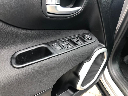 Jeep Renegade Sport 4x2 1.8 0km