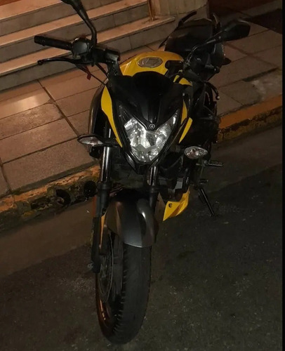 Imagen 2 de 8 de Bajaj Rouser Ns 200