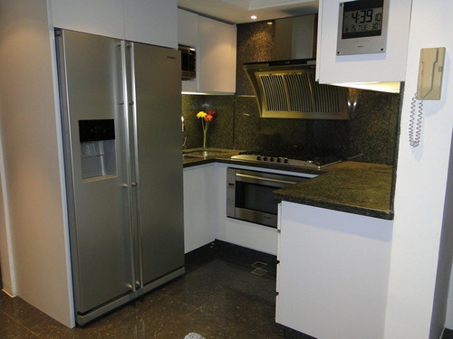 Imagen 4 de 12 de Apartamento En Alquiler En Lecheria C.r Marina Del Rey