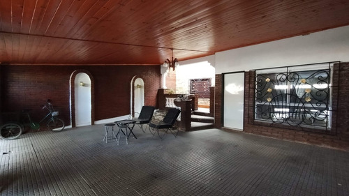 Imagen 6 de 25 de Venta Casa Y Departamento Interno Zona Aristobulo