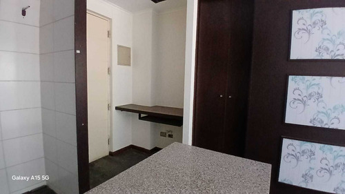 Arriendo Depto. En Primer Piso, Santiago (85344)