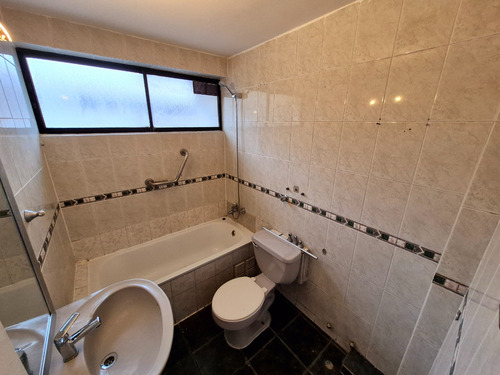 Los Aliagas/ Metro Villa Frei- 2d +1d Uso Home Office-2b