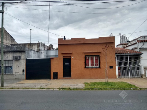 Casa De Corte Antiguo Refaccionada - Venta Directa - Oportunidad!!