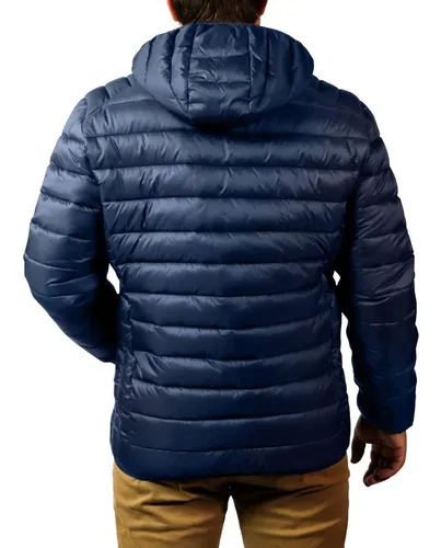 Chaqueta con gorro hombre 2025