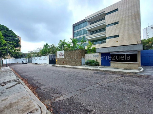 Apartamento A Estrenar En Obra Blanca, En Country Club, En Venta 23-25367