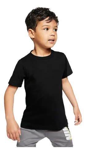 Playera de niño negra new arrivals