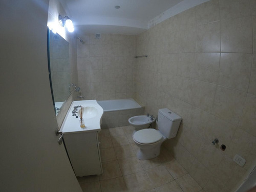 Imagen 6 de 6 de Departamento En Venta, Alberdi 164 Entre Italia Y Don Bosco, Belén De Escobar