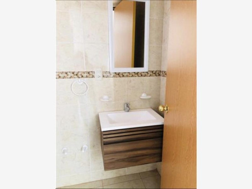 Imagen 8 de 10 de Casa Sola En Venta Fraccionamiento Real De Joyas