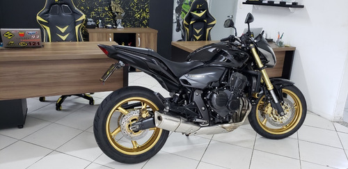 Honda - Hornet