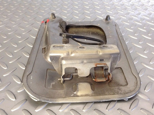 Tapa Exterior Toma Gasolina Dodge Magnum Mod 05-08 Original