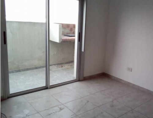 Imagen 4 de 11 de Departamento En Venta En Moron