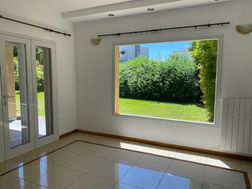 Imagen 19 de 30 de Casa En Venta En Santa Barbara, Tigre, G.b.a. Zona Norte
