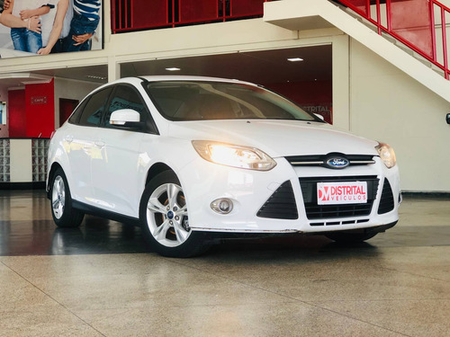 Ford Focus 2.0 S Sedan 16v Flex 4p Powershift