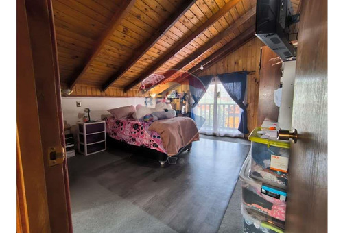 Venta De Amplia Y Cómoda Casa En Maipú