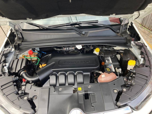 Imagem 7 de 10 de Fiat Toro 1.8 16v Evo Flex Freedom Open Edition Plus At6