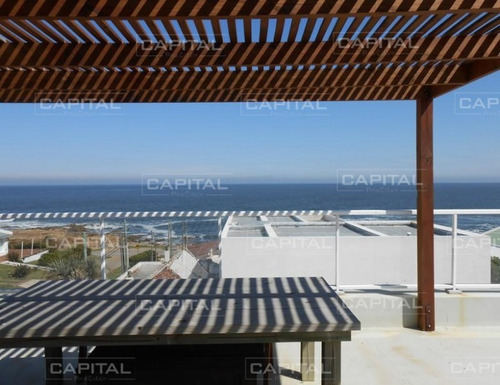 Casa En Alquiler Manantiales - Ref: 25712