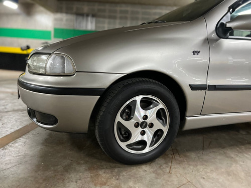 Fiat Palio Weekend 1.6 Sport 5p