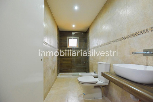 Imagen 12 de 24 de 467 E/ 138 Y 141, City Bell, Barrio Privado ''las Carolinas'' - Casa A Estrenar En Venta