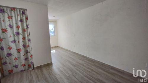 Venta Casa 3 Ambientes Don Carlos