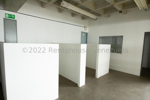 Imagen 5 de 13 de Livy Ramírez Alquila Galpón En Boleíta Norte Mls #23-13310