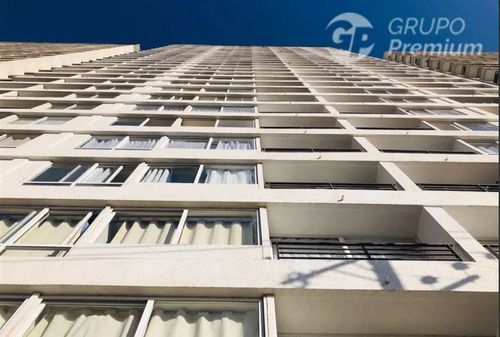 Departamento En Venta De 1 Dormitorio En Estación Central