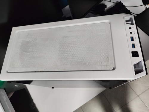 Corsair Icue 465x Rgb Blanco (Usado)