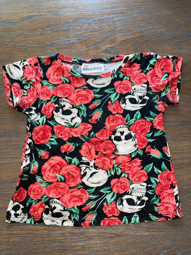 Remera Flores Y Calavera Nena Talle 6 Años Doll Store