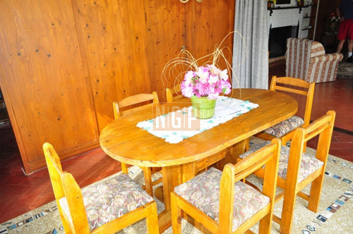 Imagen 12 de 30 de Casa Ubicada En Cantegril Con Lindo Terreno