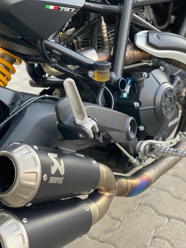Ducati Monster 797