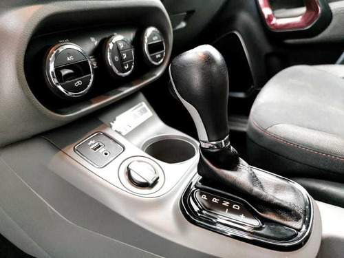 Imagem 10 de 15 de Fiat Toro 1.8 16v Evo Flex Freedom Open Edition Automático